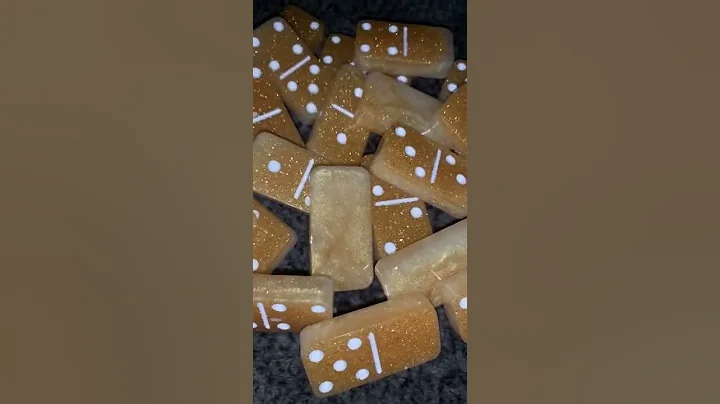 Custom made dominoes