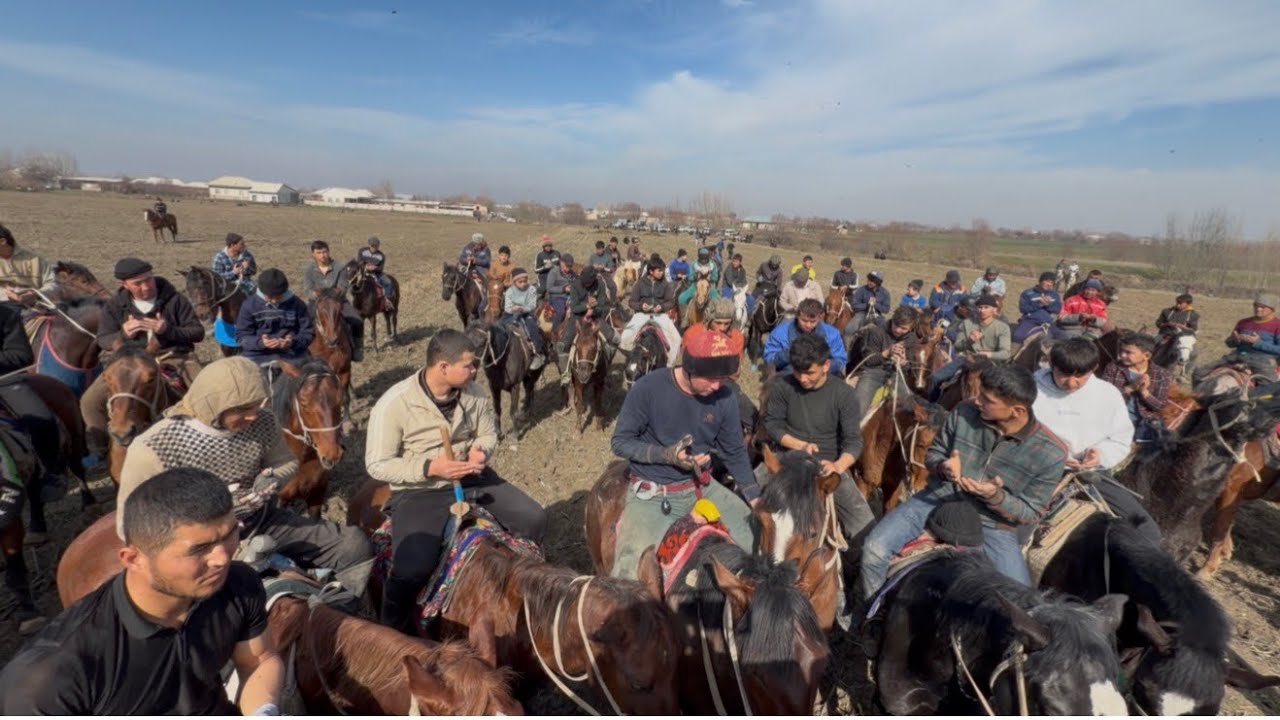 Samarqand Pastargom juma sanchiqul maxalasida 1994 1984 yil akalarimz tomonidan katta navruz tuy