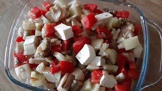 САЛАТ С ЗАПЕЧЕННЫМ БАКЛАЖАНОМ И СЫРОМ!