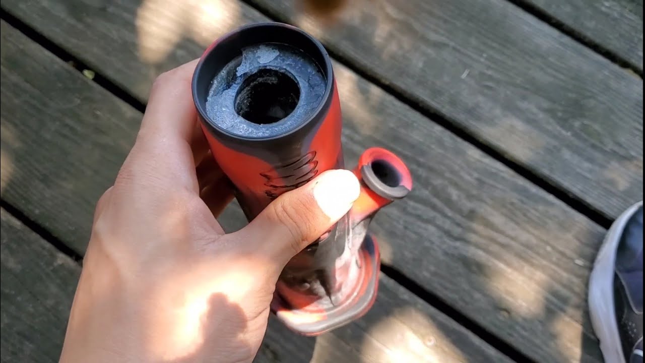 SILICONE FREEZE-BONG SESSION (Waxmaid)