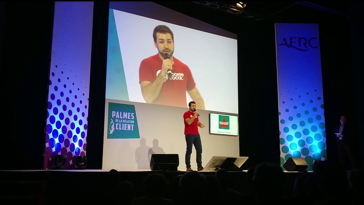 Pitch de Romain Sambarino à la soirée des Palmes de la Relation Client