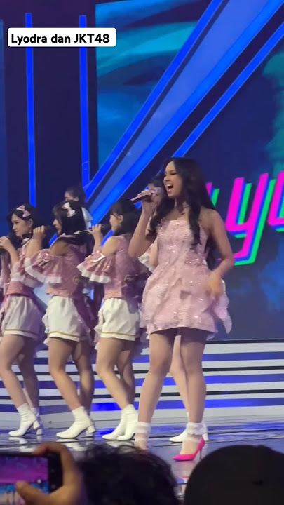 lyodra x JKT48 #youtubeshorts #lyodra #jkt48 #feat #sctv #music #awards #2025 #pesanterakhir #love