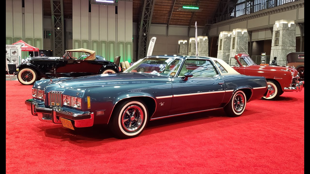 1977 Pontiac Grand Prix at the Philadelphia Auto Show.