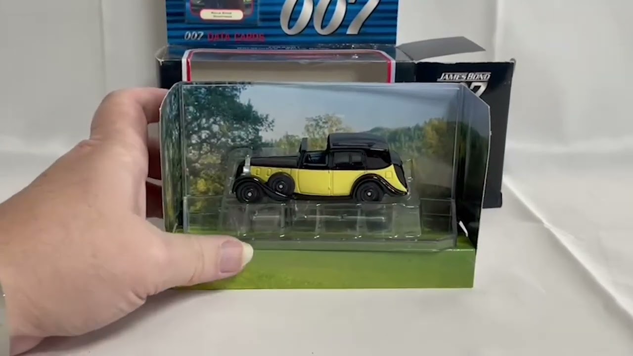 2003 Corgi James Bond 007 Goldfinger -Rolls Royce 1:43 Scale Die