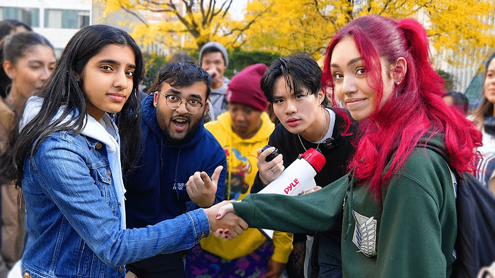 I Challenged 50 College Students to Rock Paper Scissors for $50!