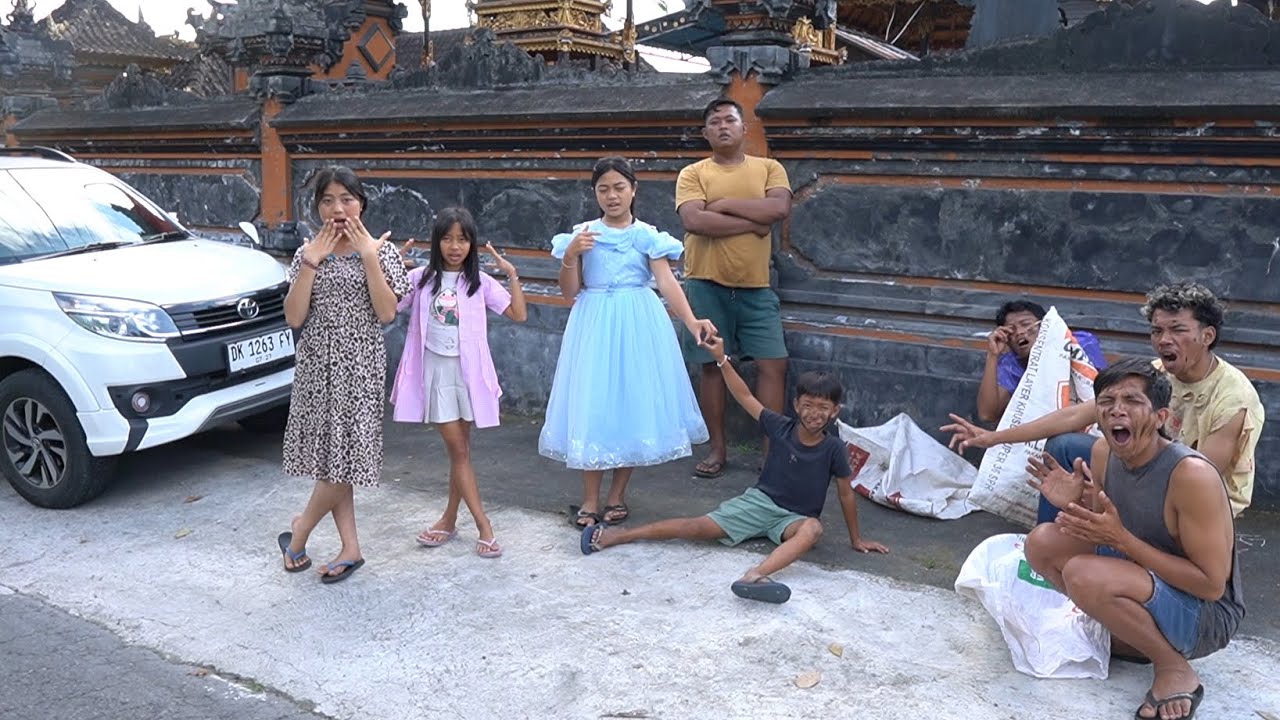 PUTRI KAYA N4KSIR SAMA PENGEMIS JALANAN TAPI RAMA GAK SUKA