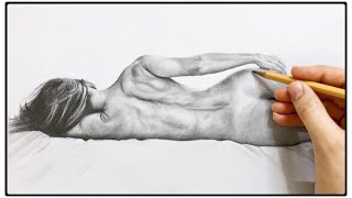 Pencil drawing of a girl model posing/Booty realistically/How to shading