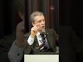 Neirologs izskaidro, kāpēc mūsu smadzenes tik detalizēti ieraksta augsta stresa situācijas.
