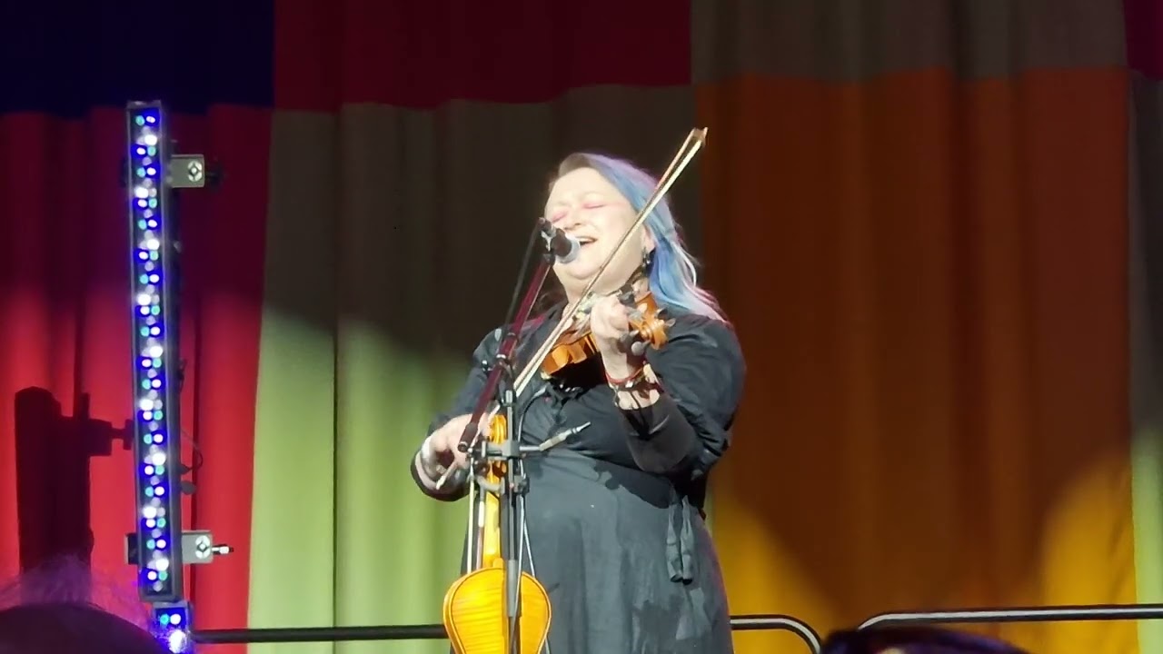 Eliza Carthy - 'Bold Doherty', The Beacon, Wibsey Park, Bradford, Saturday 5th April 2025