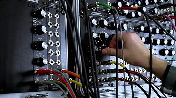 Modular VCF Filter demo (MOTM-490)