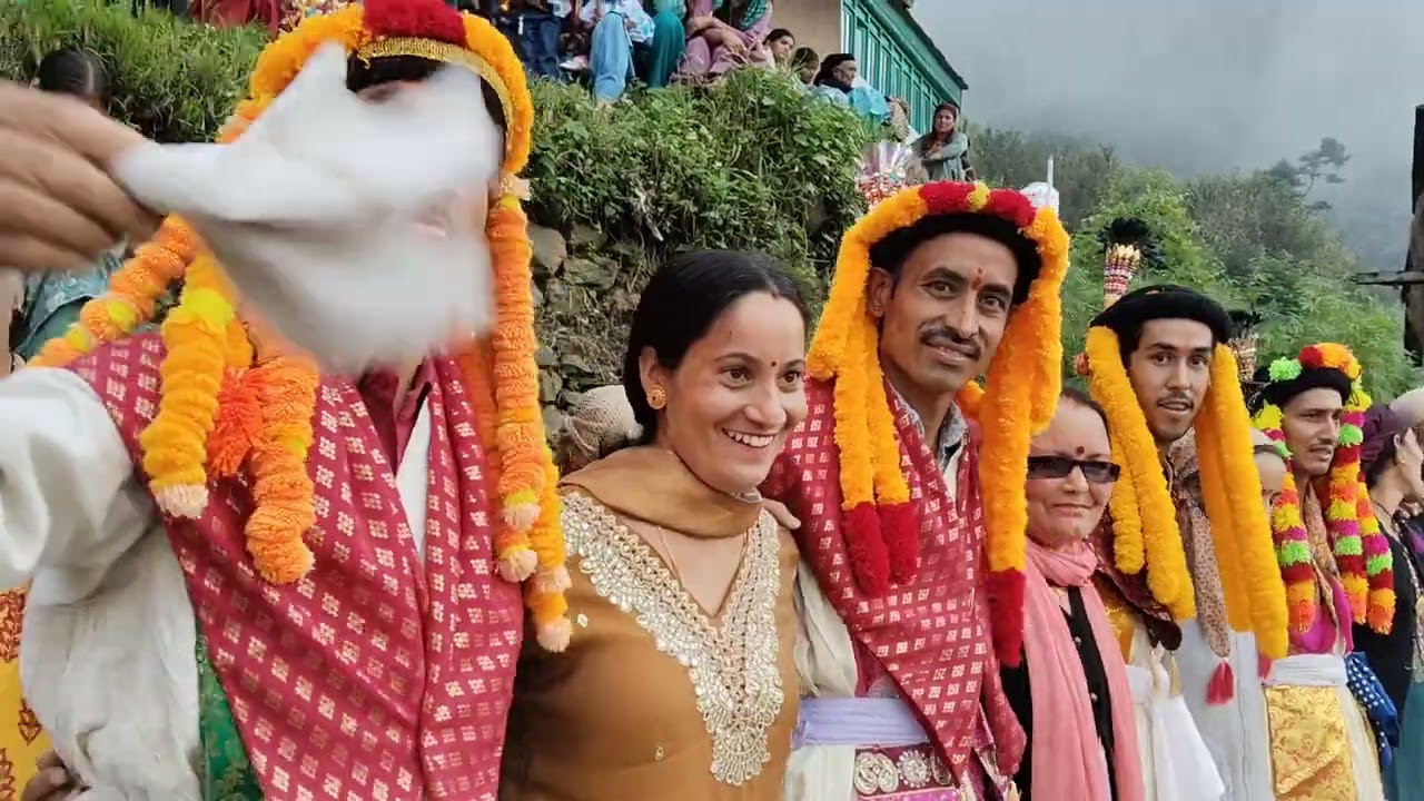 शाऊनी मेले झानियार में देवता अनंत बीमू नाग जी महाराज बाहु और झनियार के देउलुओ द्वारा शानदार नाटी❤️‍🔥