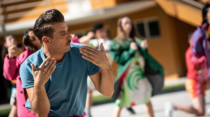Francesco Gabbani - Il Sudore Ci Appiccica (Official Music Video)