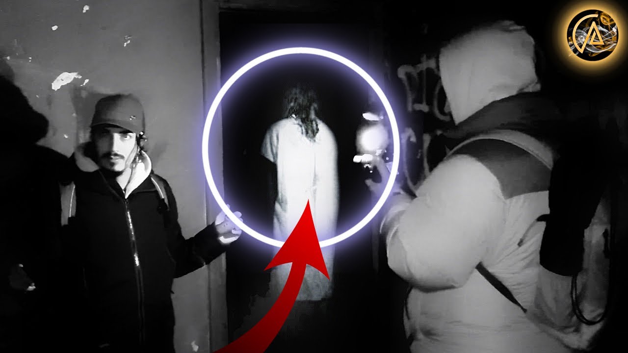 NON DOVEVAMO ENTRARE ** LA STANZA DEL TERRORE CI HA RISPOSTO **