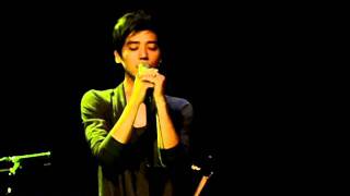 110528【Bii Here首場個人演唱會】Bii - 對望.AVI