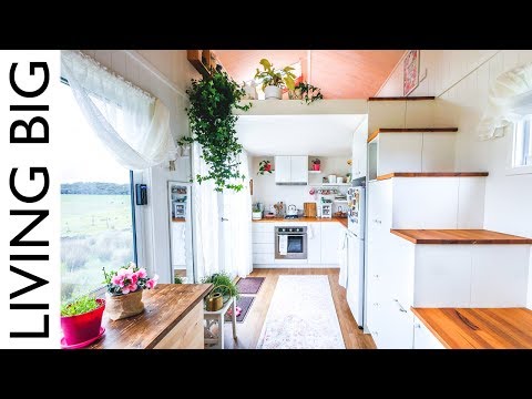 Woman's Dream Tiny House Even Has A Walk-In Wardrobe