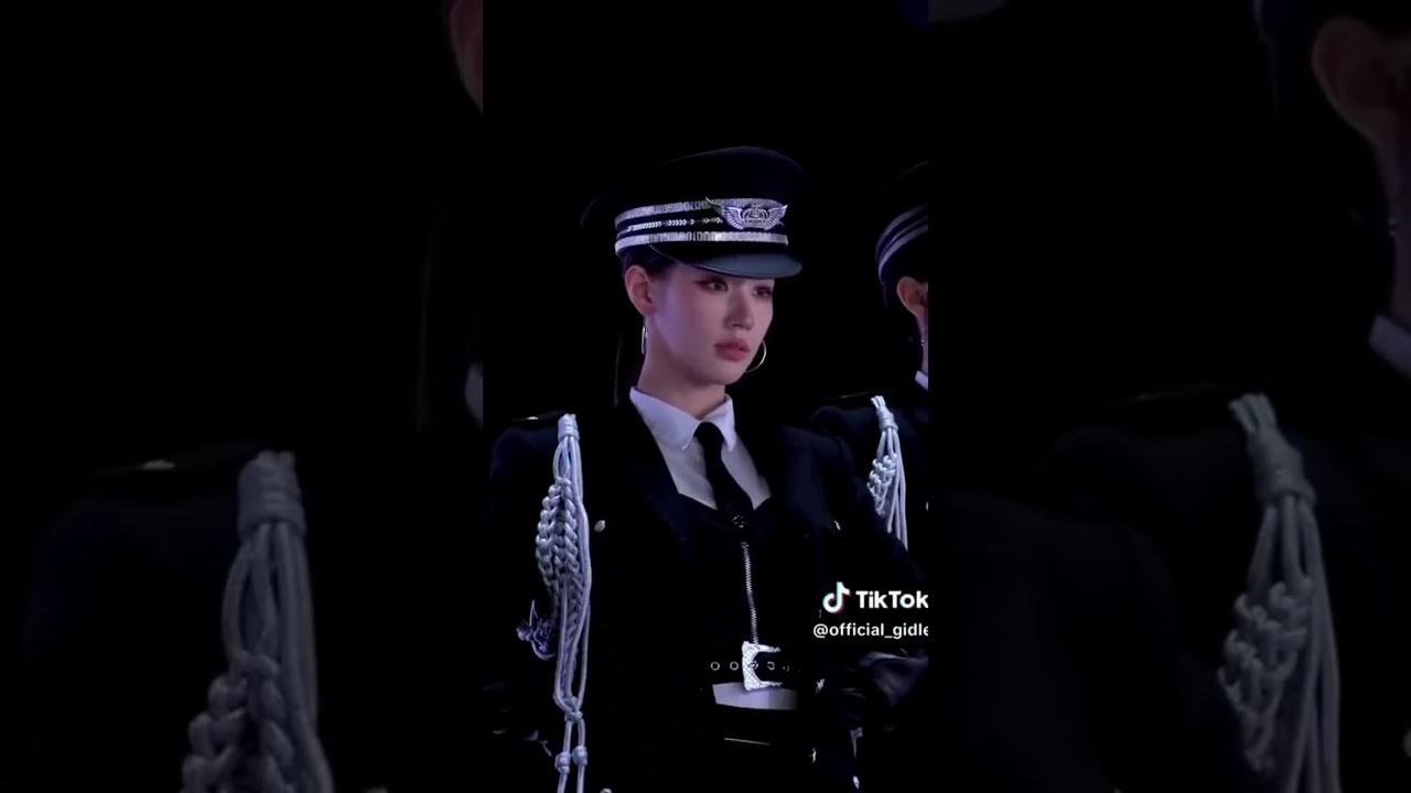 GI DLE&middot; 📽 2nd Full Album 2 Story Film   &rsquo;Super Lady&lsquo;Behind