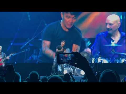 Journey - Don't Stop Believin' - Live in Las Vegas 5/10/2017