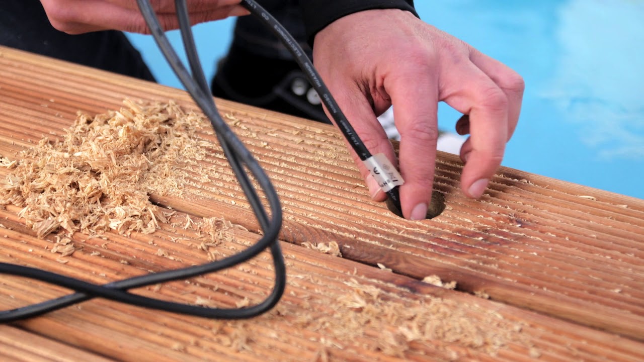 INSTALLERA DECKLIGHTS