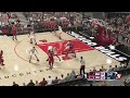 LeBron finds the open man