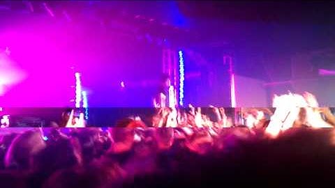 Crystal Castles Liverpool 02 Academy 18.10.10