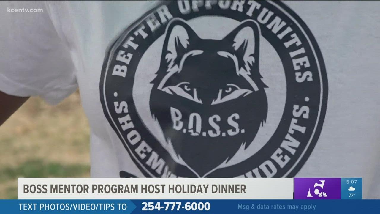 Shoemaker High School program provides hot Thanksgiving meals for