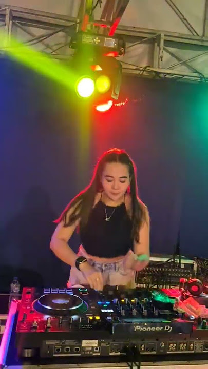 DJ Adhe amoy #djcantik #otmacho #shorts