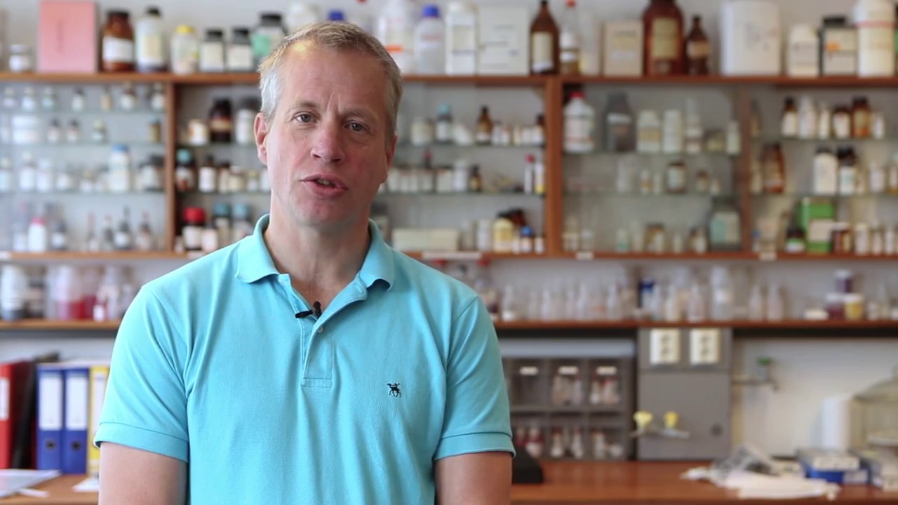 Likevektskonstanter i syre base systemer - YouTube
