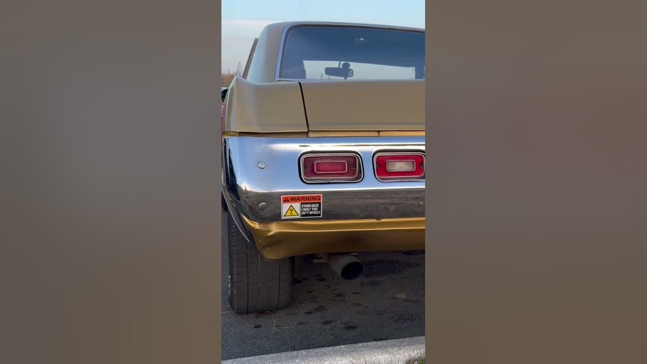 How American muscle car sounds.