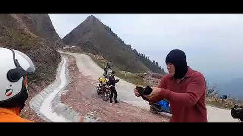 Cột mốc  1302 đường biên Móng Cái - Lạng Sơn