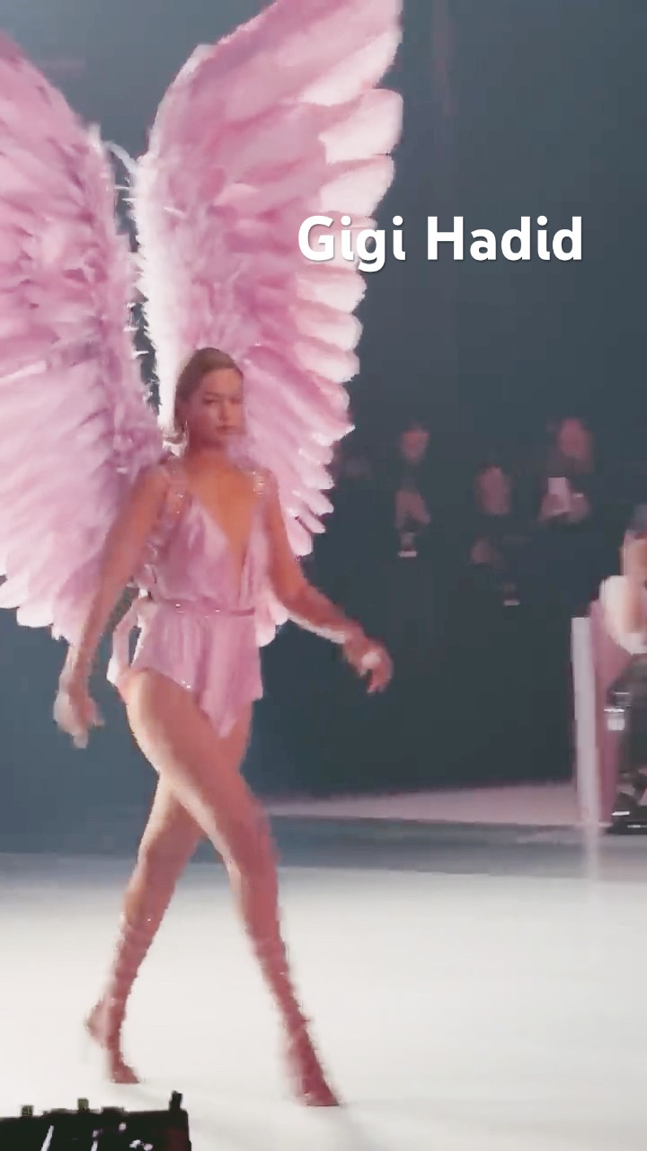 Bella \u0026 Gigi Hadid Walk in the Victoria's Secret Fashion Show