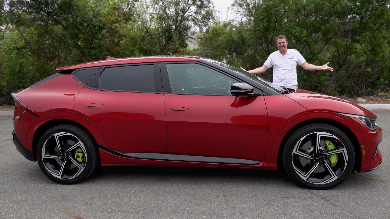 ⁣The Kia EV6 GT Is a 575hp Supercar-Fast Electric Crossover