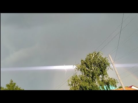 Видео: 🔥Адская гроза в Хвалынске! Сильнейший гром! Яркие молнии ⚡17.08.2023