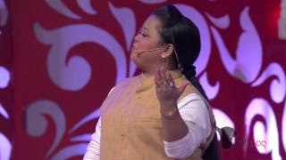 Bharti Singh&#39;s comic remarks about Bollywood&#39;s unfair practices - People&#39;s Choice Awards 2012 [HD]