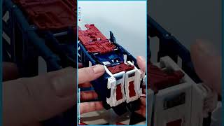 Transformers War For Cybertron Kingdom Leader Ultra Magnus | Quick Convert #Shorts