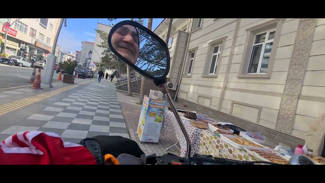 Çorum Sungurlu  kaymakamlık önününde sma hastası ege bostancı icin yardım topladım