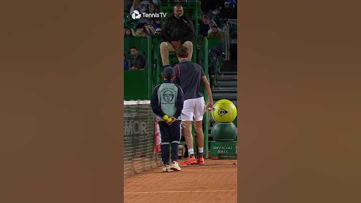 Alexander Zverev STUNNED By Daniil Medvedev's Antics 😳