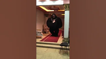 الرجل الأخضر والغوريلا رايحين مشوار اكسبلور ترند Explore اضحكك الغوريلا Music Rap 