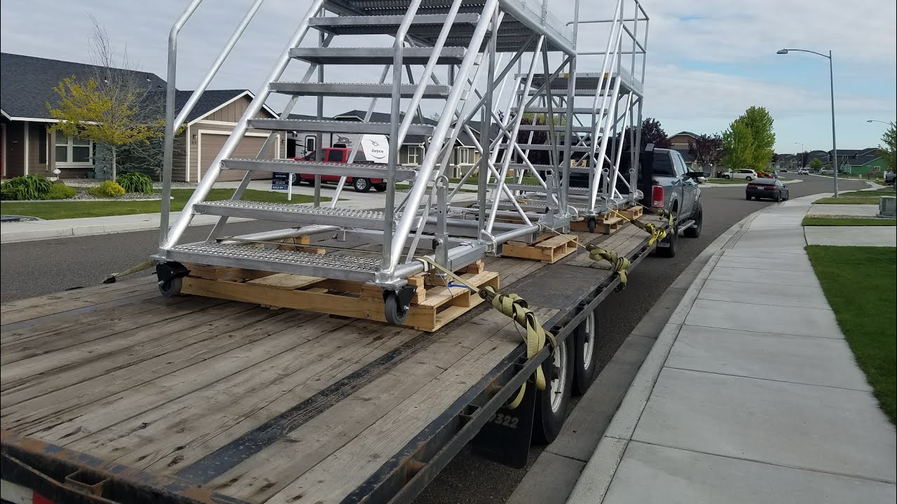 The best gooseneck. 14gn. Bigtex flatbed. YouTube