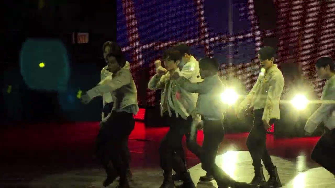 ENHYPEN Live in Chicago 2022