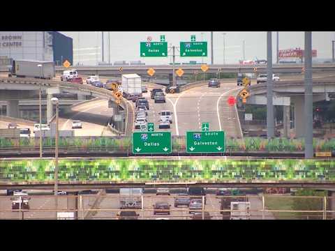 New weekly car insurance option available for some Texas drivers