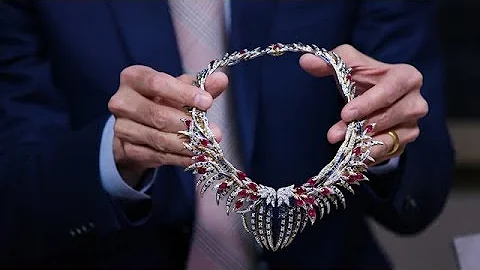 Franks Files: The Magnificent Jewels of Barbara Si...