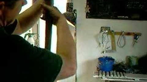 SIMON LEACH - Handle pulling for pitchers