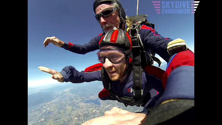 Heath Olson's Tandem skydive!