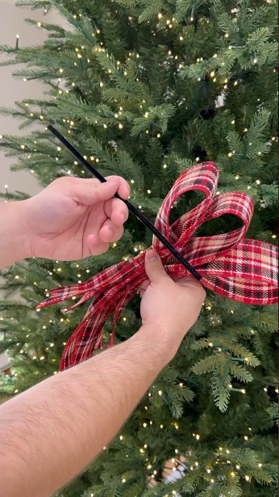 40 Eight Loop Bow, Natural Colored Burlap, Self Wired Edge [2019-389-53] -  $50.25 : Holiday Manufacturing Inc, Holiday Bows