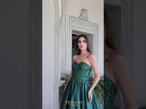 Emerald Green 3D Flower Quinceanera Ball Gown With Detachable Cape And Bead  Detailing Sweet 16 Green Floral Prom Dress For Teens Vestidos De 15 Años  From Wevens, $232.28 | DHgate.Com