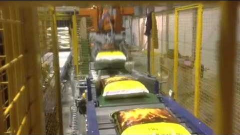 HouseFuel coal bagging