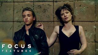 Maps to the Stars | Agatha and Benjie Share Their Final Moments Together