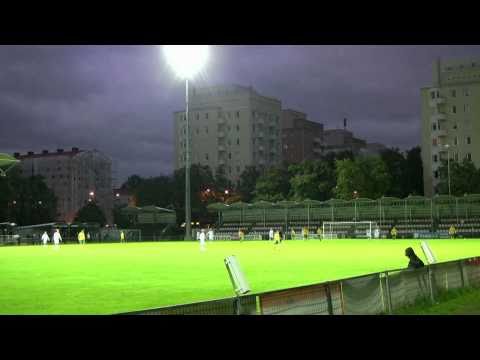 Video: Paras Stadion