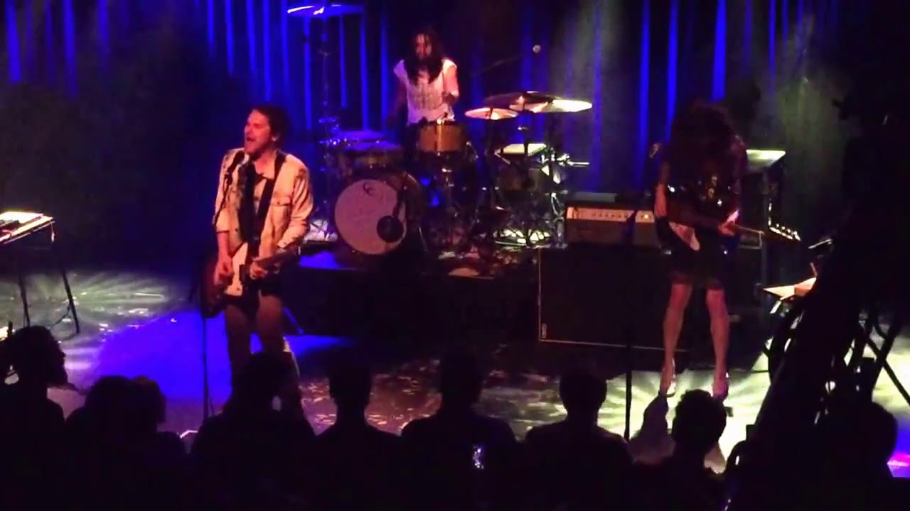 Silversun Pickups - Latchkey Kids @ Paradiso Noord 4 Mar 2016