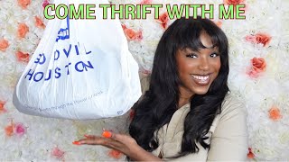 COME THRIFTING WITH A PRO! + TRY ON HAUL , 2024 HAS BEEN GOOD TO ME IN THESE THRIFTING STREETS